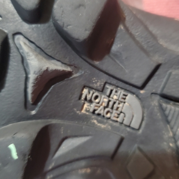 The North Face Storm Strike II Wp Boots Hiking Waterproof. Mens 10. Black Gray. main image 10